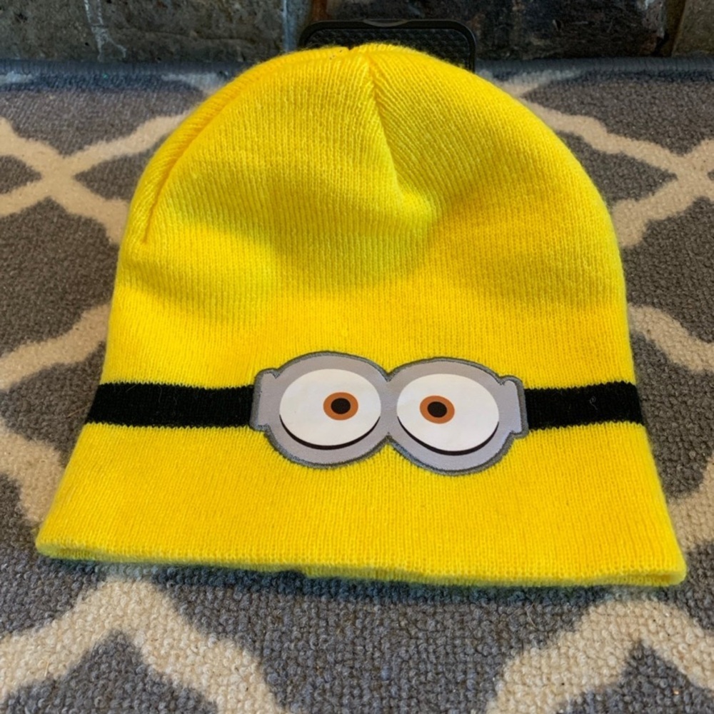 Boys Minion winter beanie hat cap